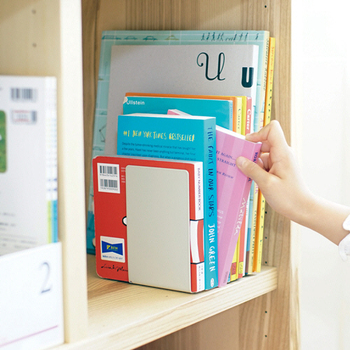 ソニック リビガク 本立て 教科書サイズ アイボリー LV-3220-I 1個